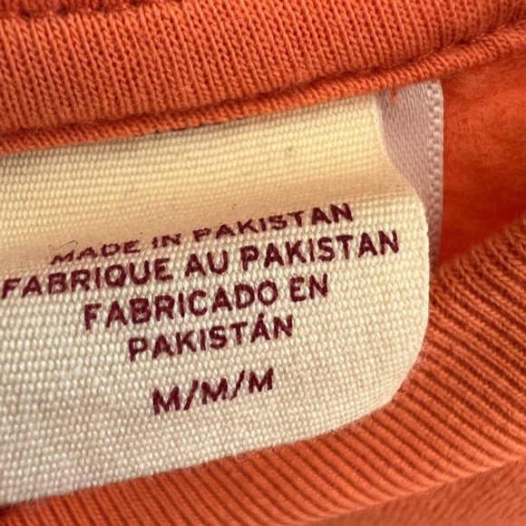 Levi’s Cropped Logo Sweatshirt Pullover Orange Medium Streetwear - Picture 4 of 6